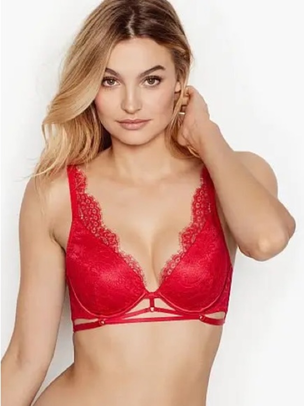 Victoria's Secret Very Sexy Lightly Lined Strappy Plunge Bra in Red Lace, 34C